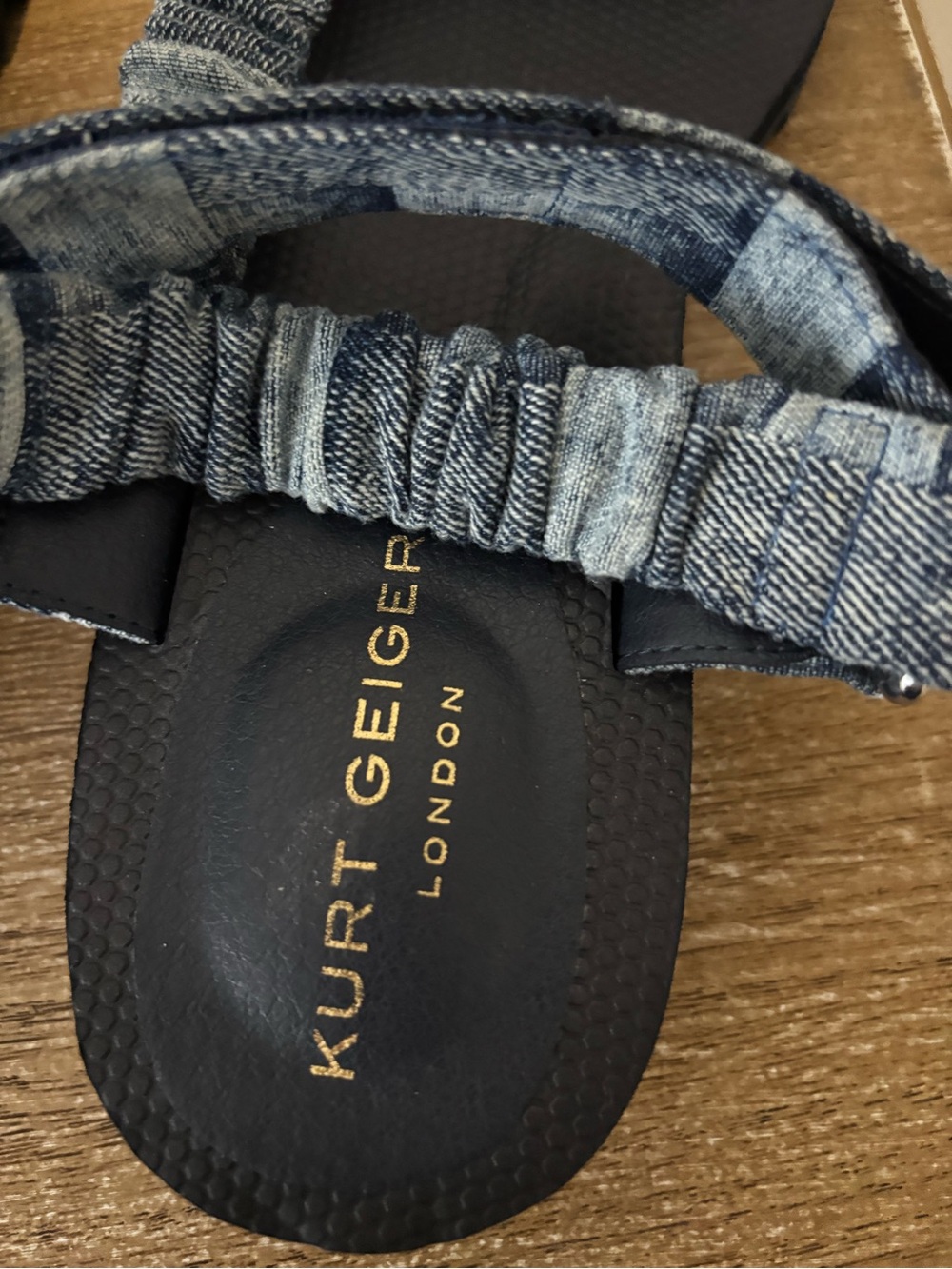 Kurt Geiger women’s 10 Denim-Style Orion Sandals new - Picture 4 of 9